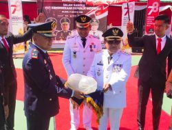 Bupati dan Wakil Bupati Majene Serahkan Remisi