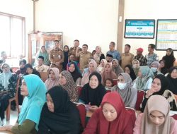 Andi Syukri Serahkan Sejumlah Jenis Bantuan